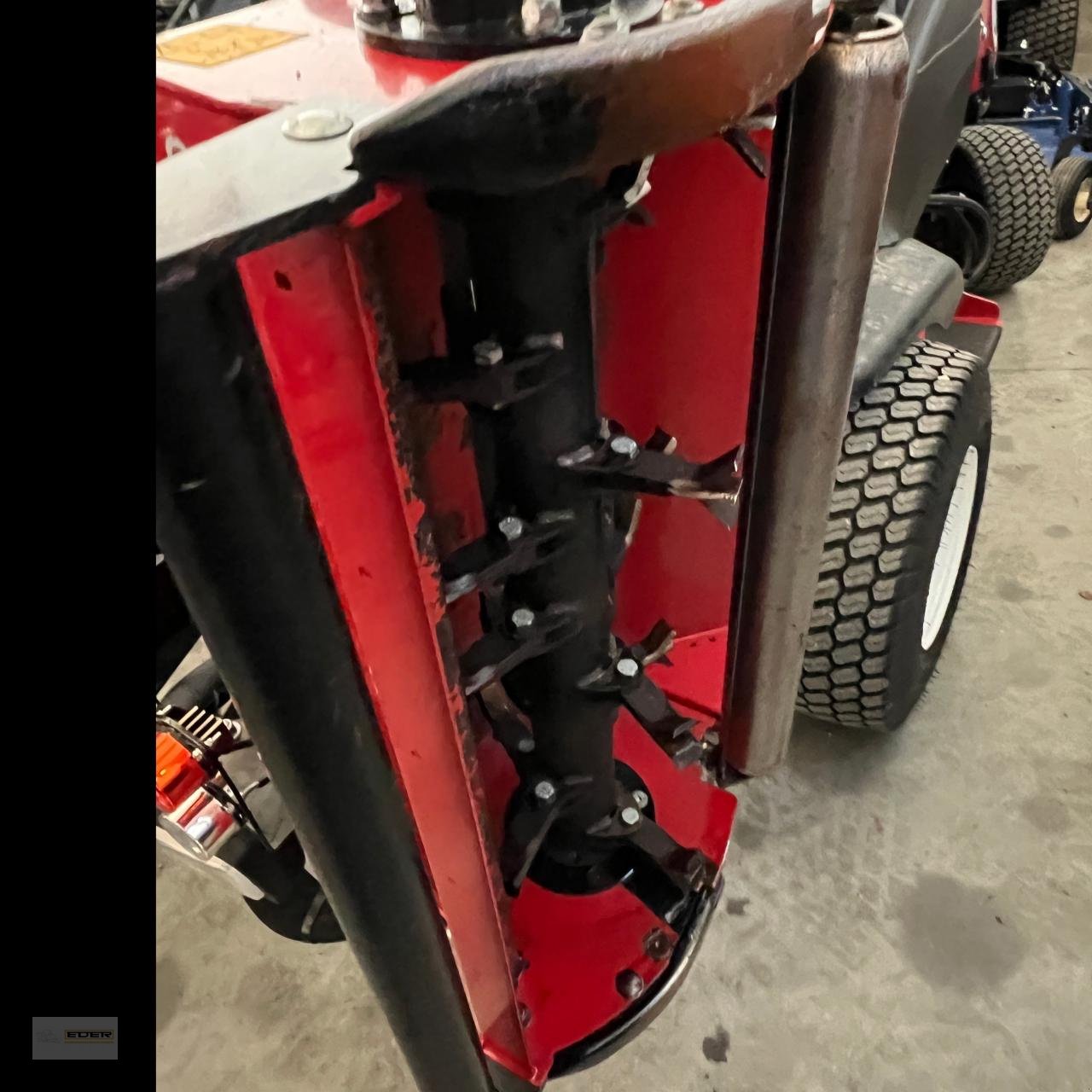 Großflächenmäher za tip Toro LT-F 3000, Vorführmaschine u Kirchheim b. München (Slika 9)