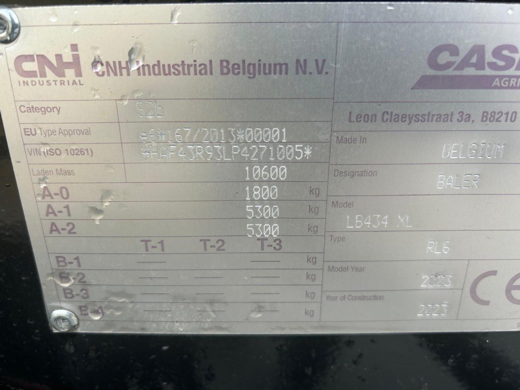 Großpackenpresse of the type Case IH LB 434 Rotor Cutter XL, Neumaschine in Burkau (Picture 12)