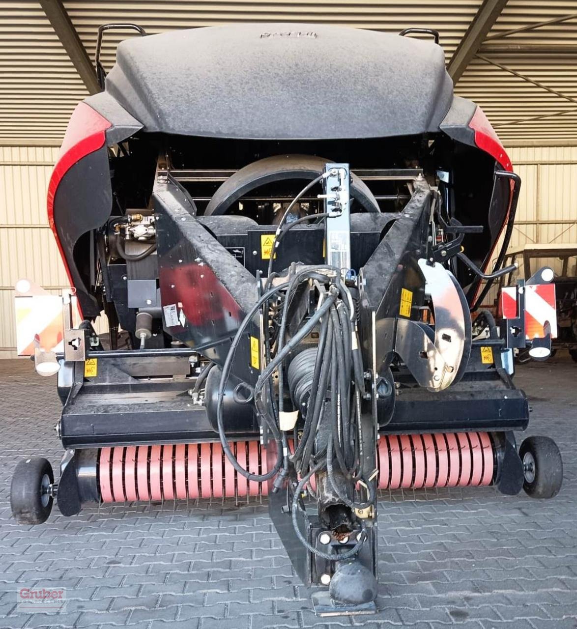 Großpackenpresse des Typs Case IH LB 434 Rotor Cutter XL, Neumaschine in Elsnig (Bild 3)