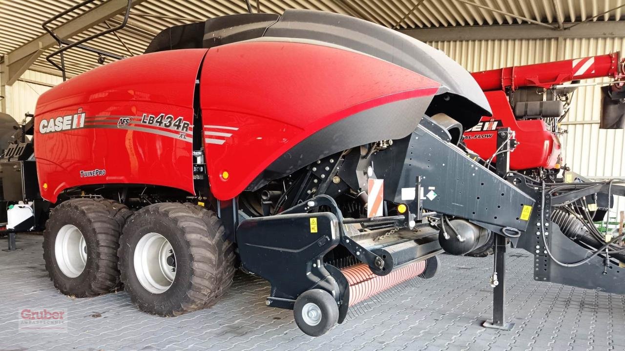 Großpackenpresse des Typs Case IH LB 434 Rotor Cutter XL, Neumaschine in Elsnig (Bild 5)