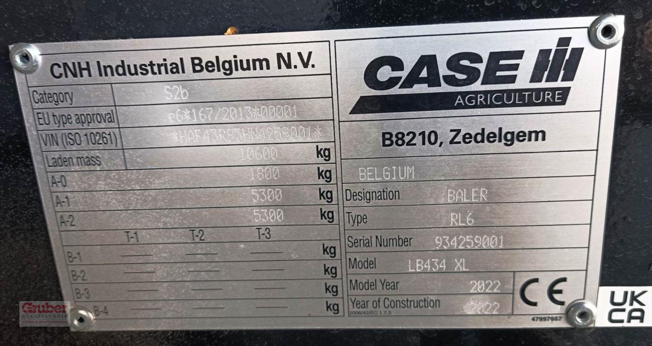 Großpackenpresse des Typs Case IH LB 434 Rotor Cutter XL, Neumaschine in Elsnig (Bild 6)