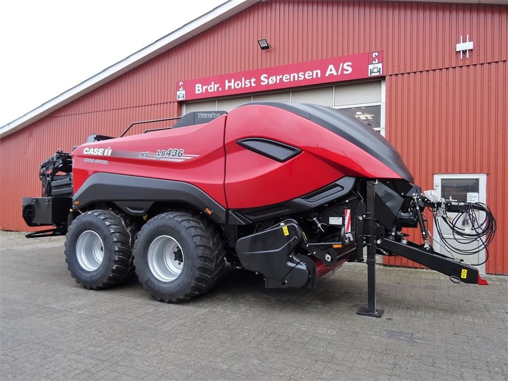 Großpackenpresse des Typs Case IH LB 436, Gebrauchtmaschine in Ribe (Bild 1)