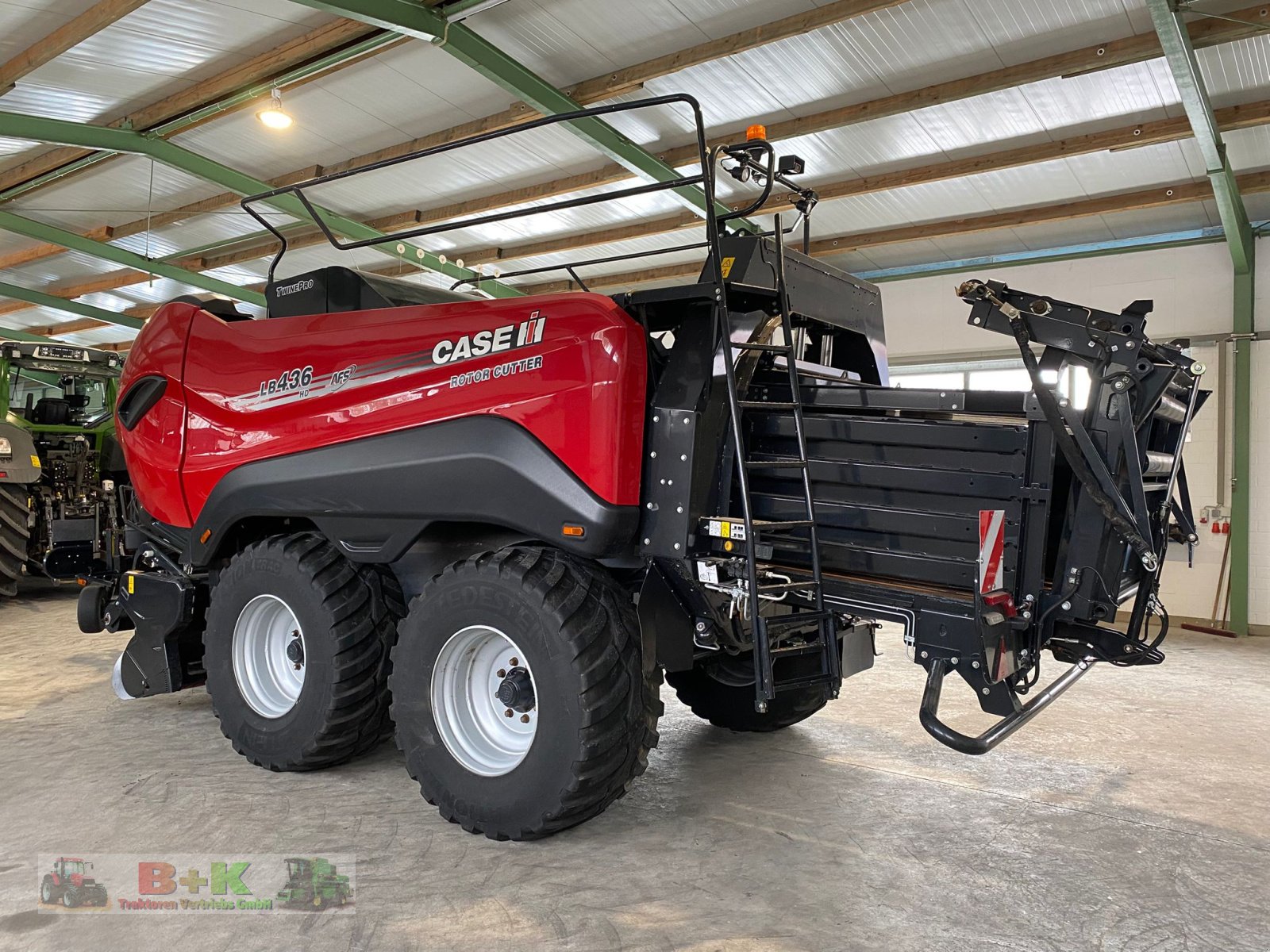 Großpackenpresse tip Case IH LB436 HD Rotor Cutter TwinePro 2038 Ballen 57 Messer, Gebrauchtmaschine in Kettenkamp (Poză 3)