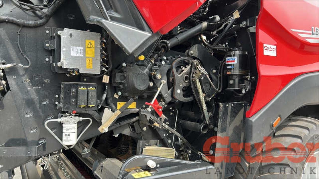 Großpackenpresse des Typs Case IH LB436 HD Rotor Cutter, Neumaschine in Hartkirchen (Bild 18)