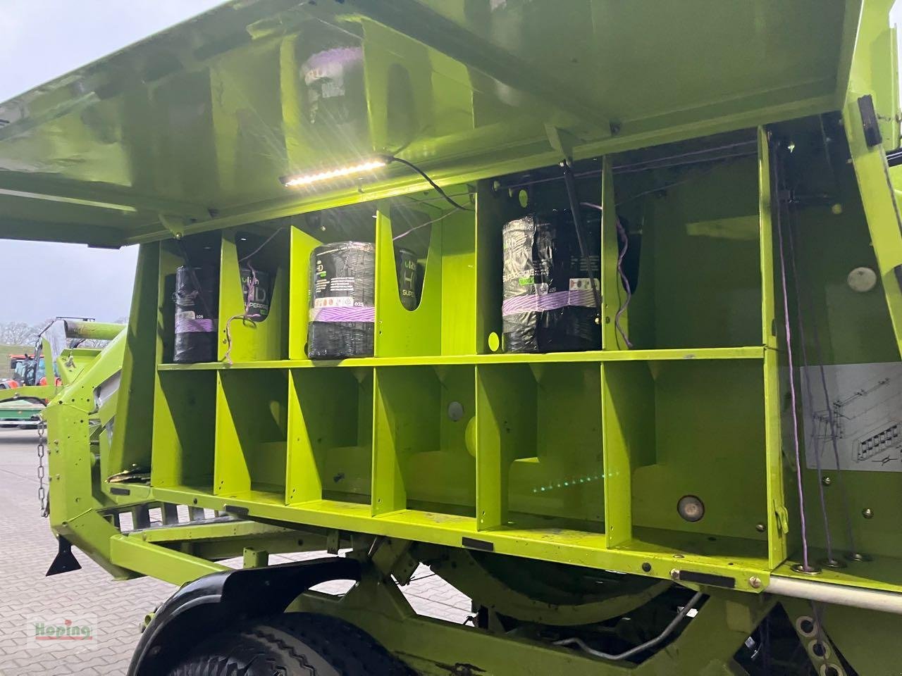 Großpackenpresse des Typs CLAAS 2200, Gebrauchtmaschine in Bakum (Bild 3)