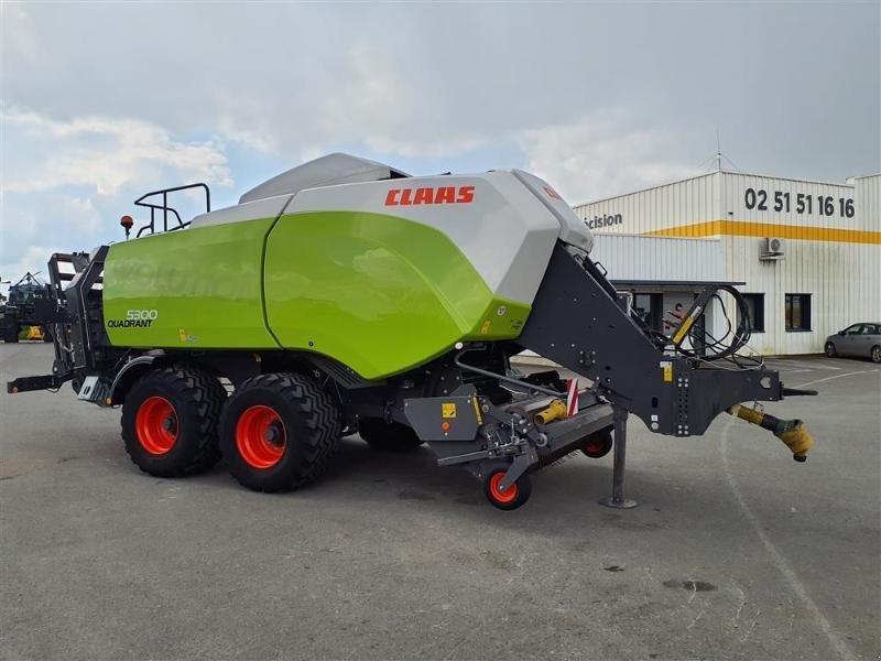 Großpackenpresse of the type CLAAS 5300, Gebrauchtmaschine in ANTIGNY (Picture 3)