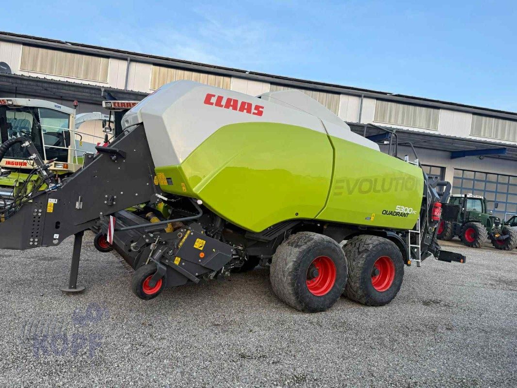 Großpackenpresse типа CLAAS Claas Quadrant 5300 Evolution FC Tandem LED Feuchtesensor, Kamera, Strohmaschine, Gebrauchtmaschine в Schutterzell (Фотография 1)
