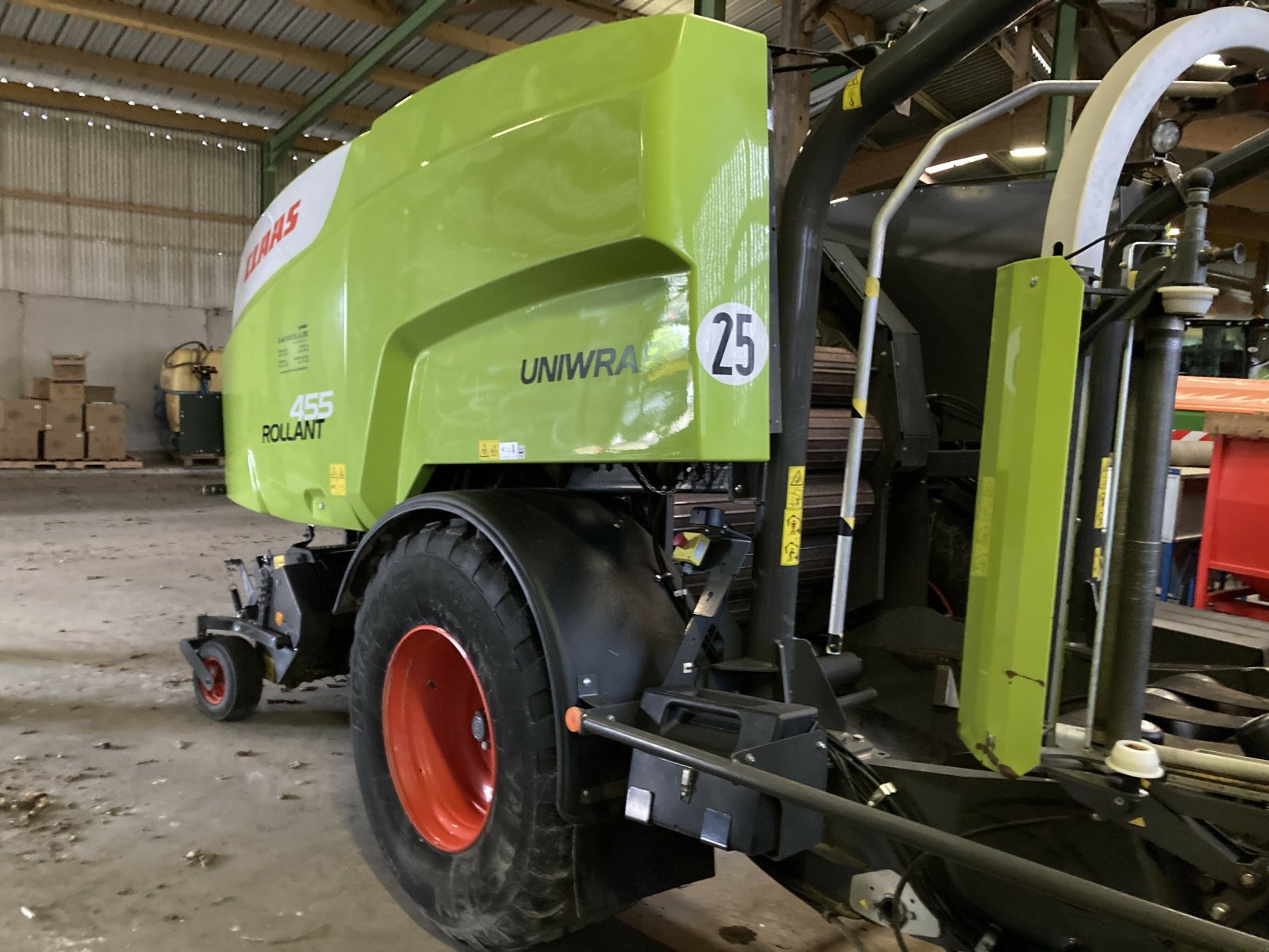 Großpackenpresse от тип CLAAS PRESSE UNIWRAP 455 ROLLANT, Gebrauchtmaschine в ST CLEMENT DE LA PLACE (Снимка 8)