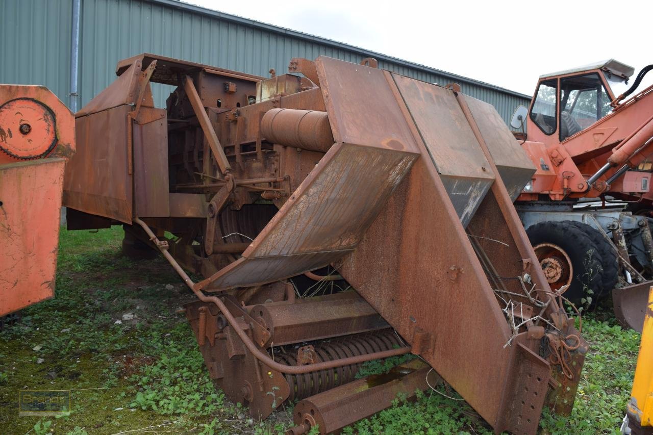 Großpackenpresse типа CLAAS Quadrant 1100 *zur Teilevertwertung*, Gebrauchtmaschine в Oyten (Фотография 2)