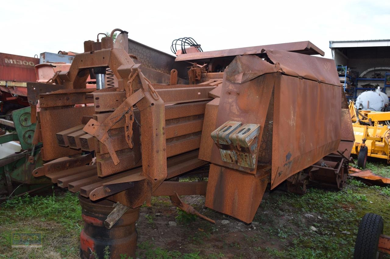 Großpackenpresse типа CLAAS Quadrant 1100 *zur Teilevertwertung*, Gebrauchtmaschine в Oyten (Фотография 3)