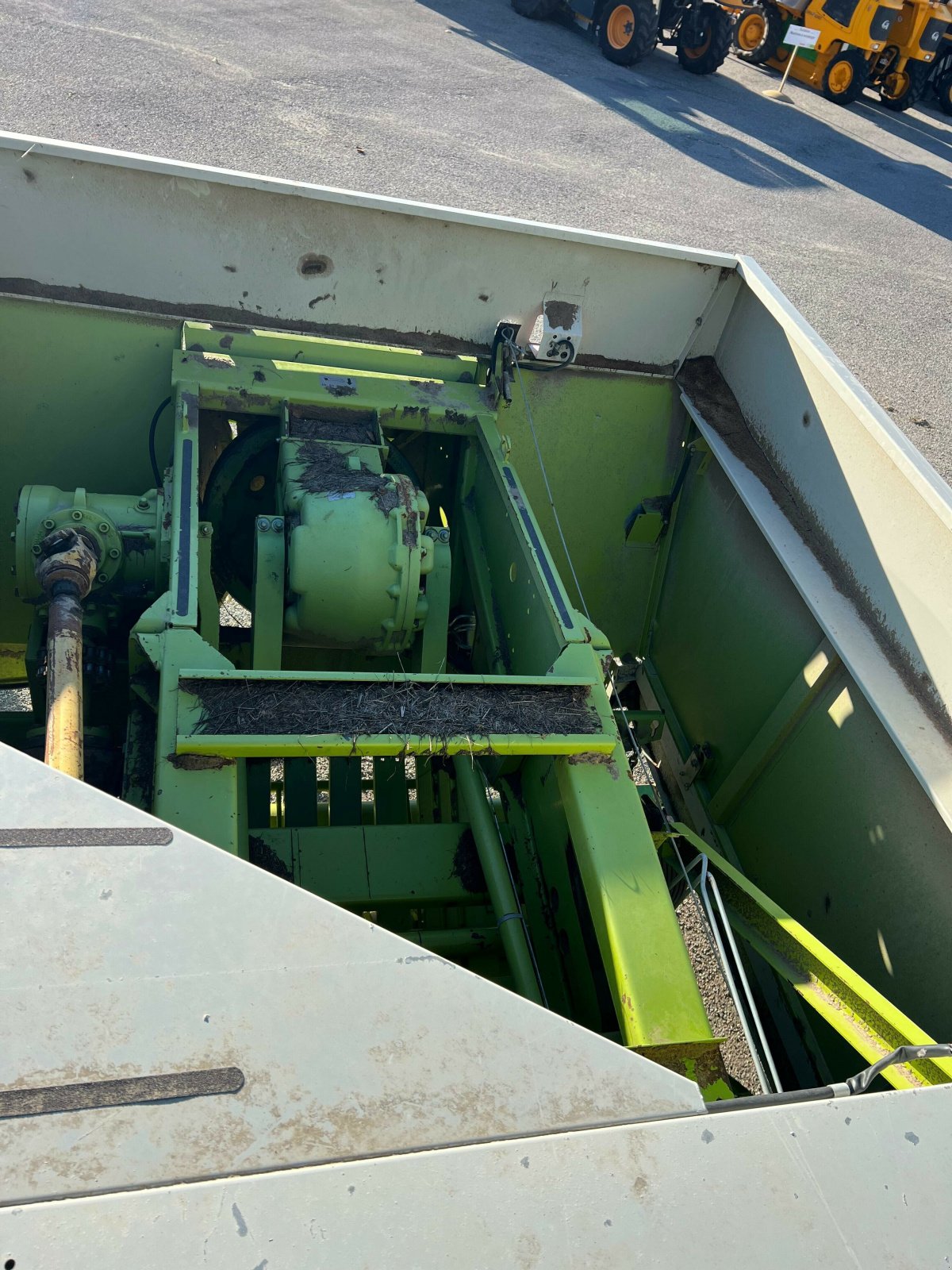 Großpackenpresse typu CLAAS QUADRANT 1150, Gebrauchtmaschine v SAINT ANDIOL (Obrázek 4)