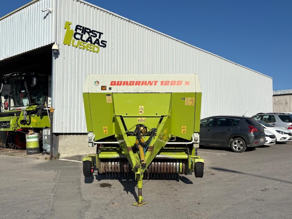 Großpackenpresse типа CLAAS Quadrant 1200, Gebrauchtmaschine в SALEUX (Фотография 2)