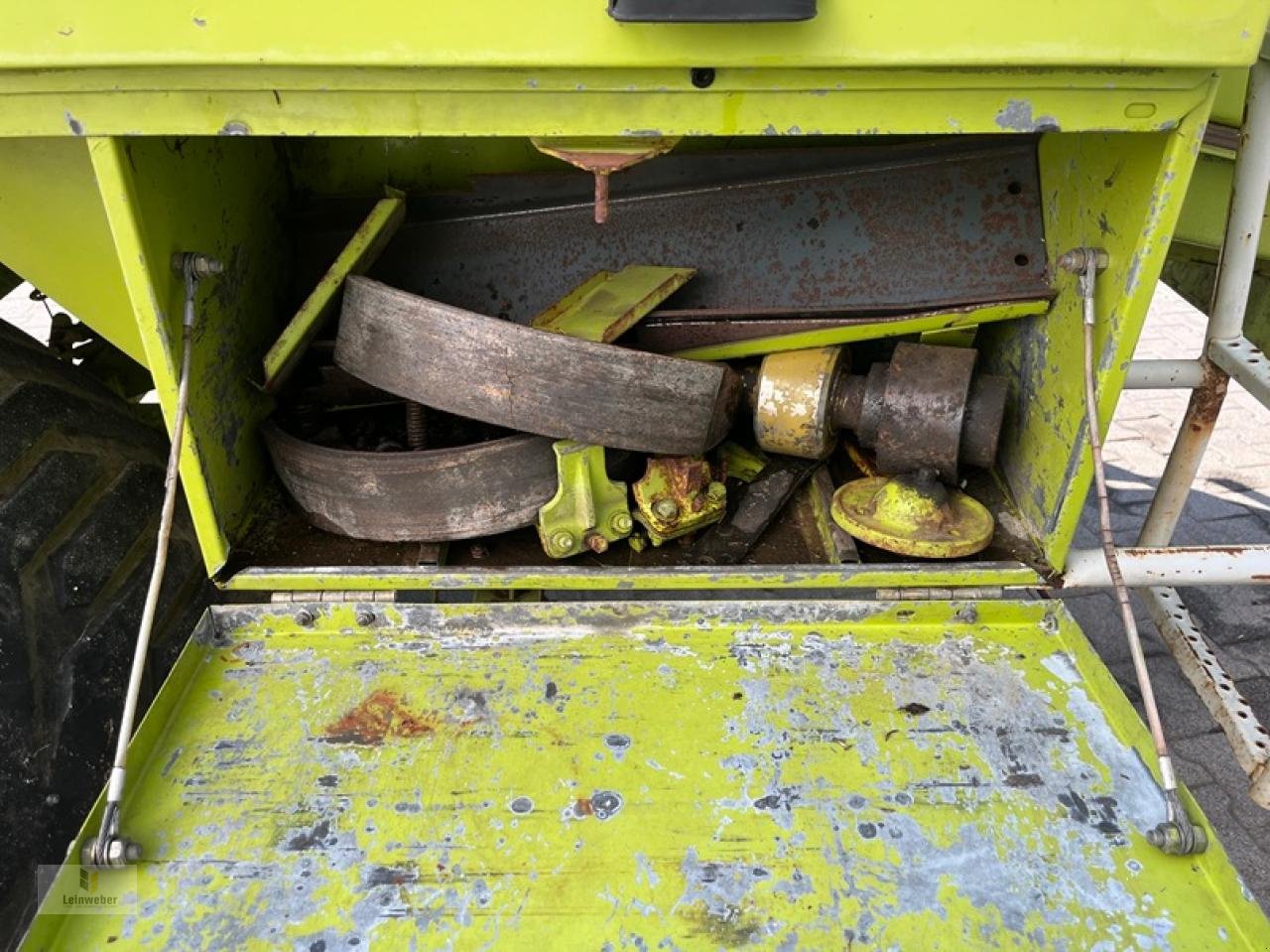 Großpackenpresse typu CLAAS Quadrant 1200, Gebrauchtmaschine v Neuhof - Dorfborn (Obrázok 9)