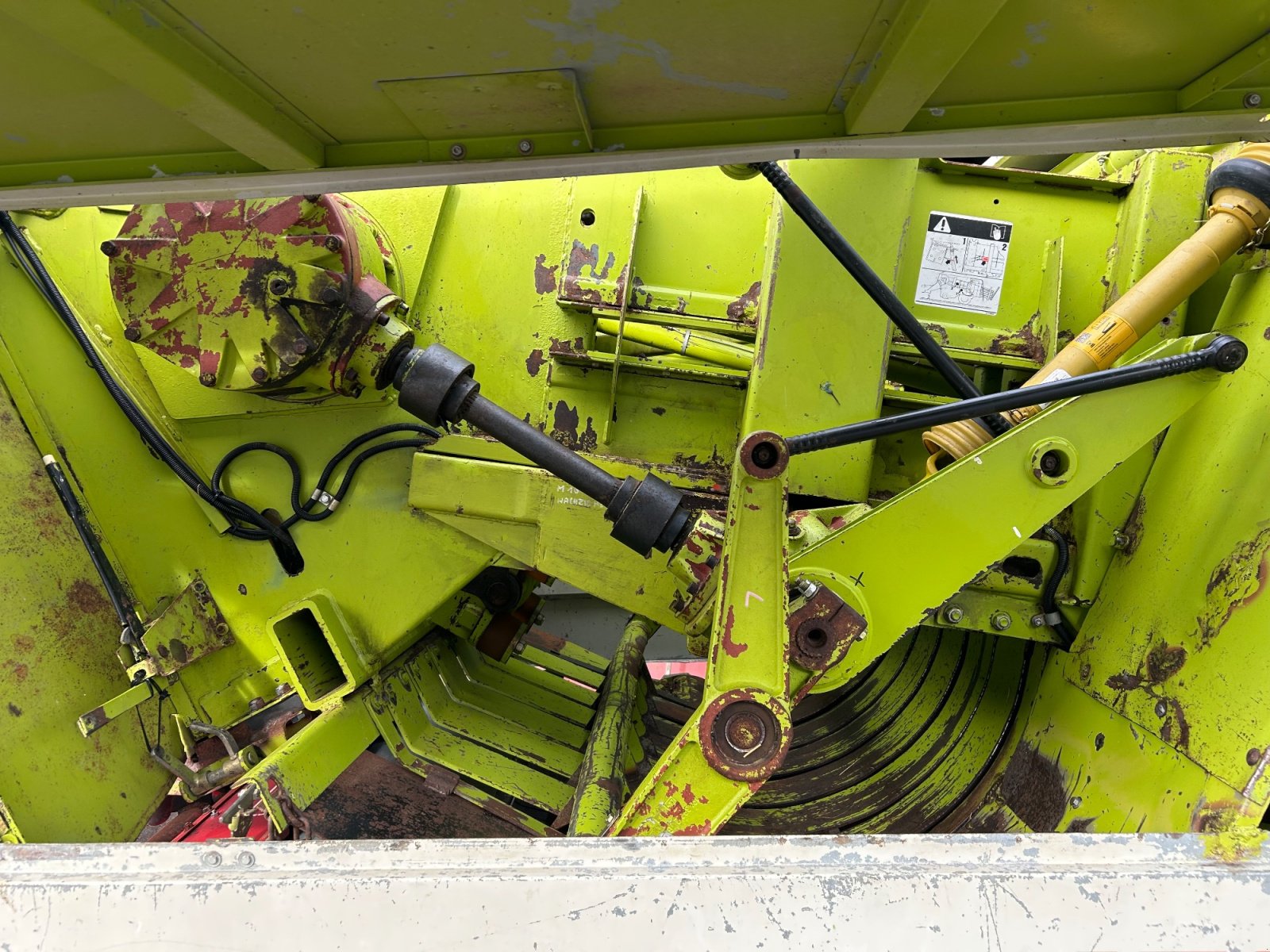 Großpackenpresse of the type CLAAS Quadrant 1200, Gebrauchtmaschine in Inzell (Picture 8)