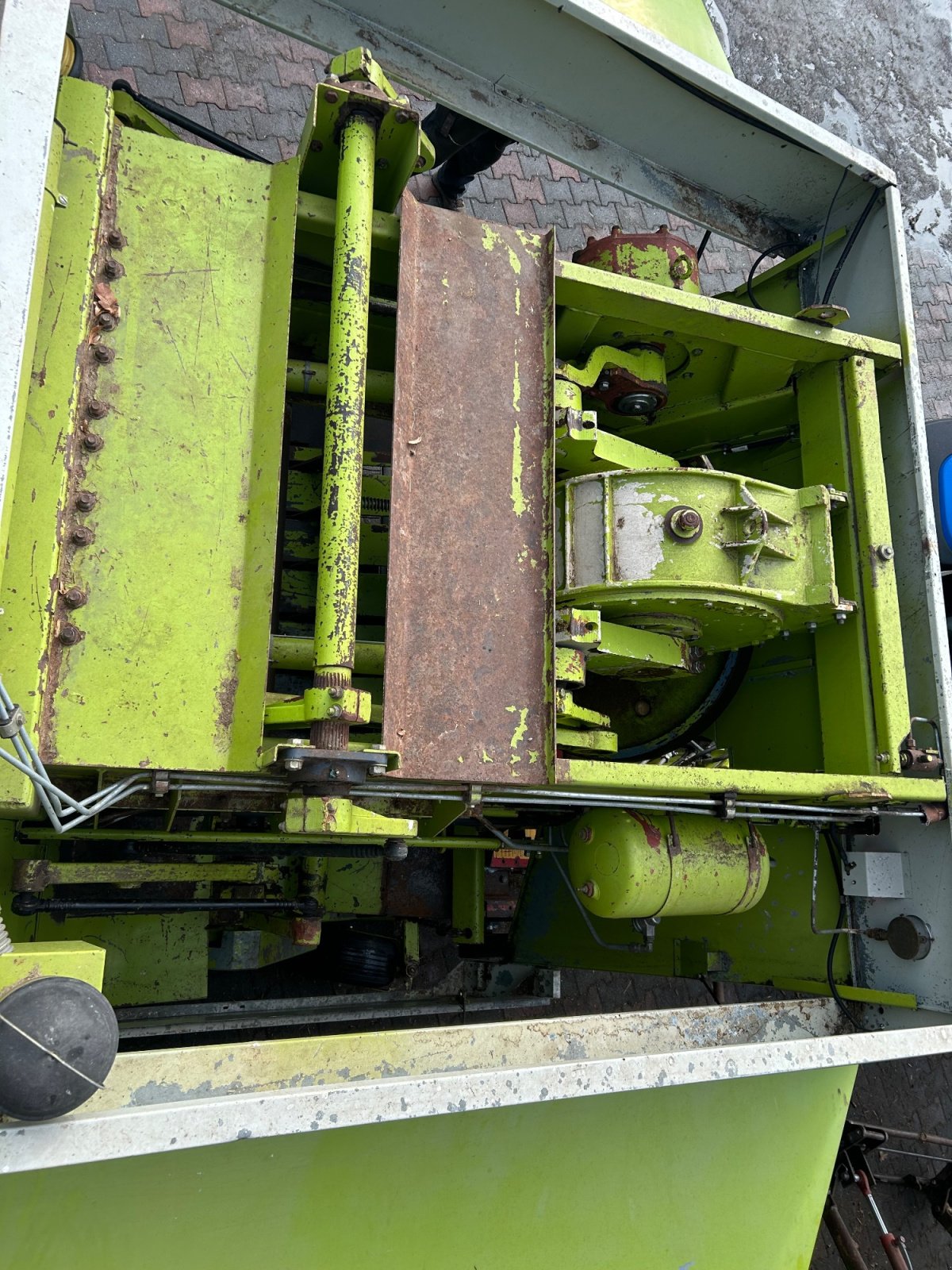 Großpackenpresse of the type CLAAS Quadrant 1200, Gebrauchtmaschine in Inzell (Picture 11)