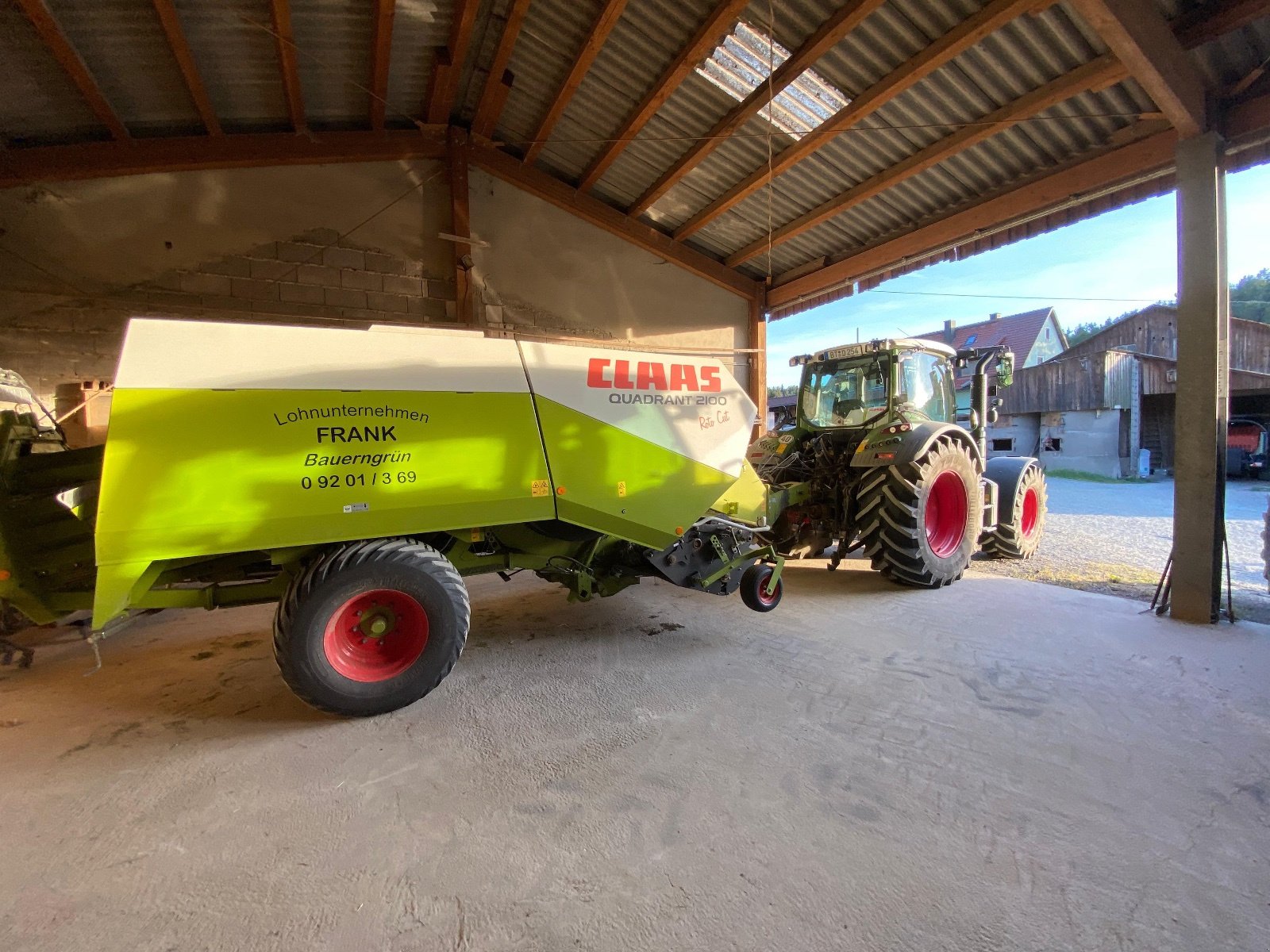 Großpackenpresse typu CLAAS Quadrant 2100 RC, Gebrauchtmaschine w Bayreuth (Zdjęcie 3)