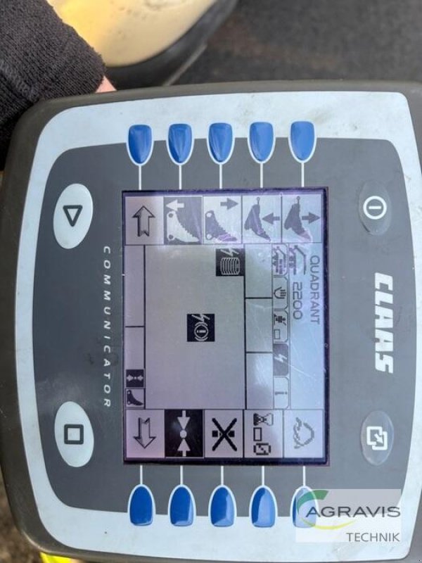 Großpackenpresse des Typs CLAAS QUADRANT 2200 RC, Gebrauchtmaschine in Meppen (Bild 20)