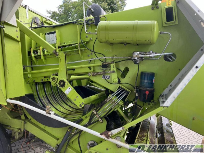 Großpackenpresse of the type CLAAS Quadrant 2200 RC, Gebrauchtmaschine in Klein Berßen (Picture 5)