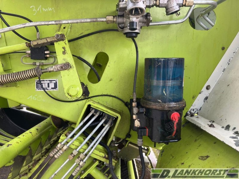 Großpackenpresse of the type CLAAS Quadrant 2200 RC, Gebrauchtmaschine in Klein Berßen (Picture 7)