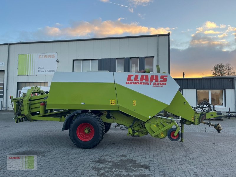 Großpackenpresse des Typs CLAAS QUADRANT 2200 RC, Gebrauchtmaschine in Risum-Lindholm (Bild 1)