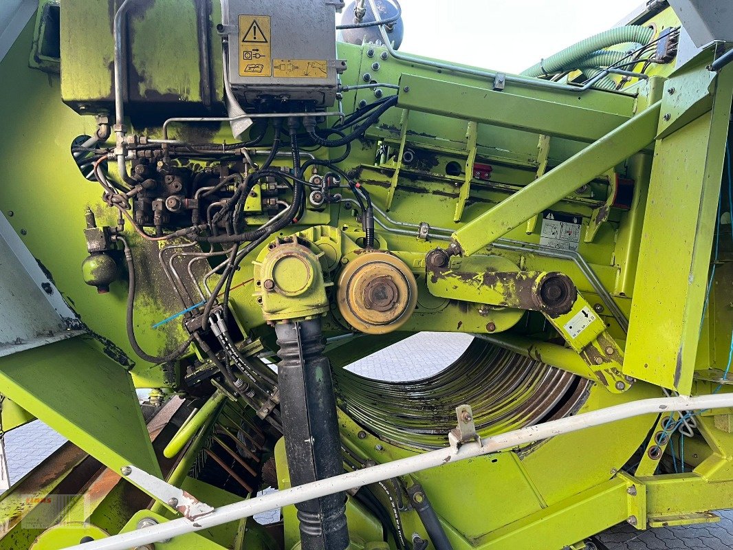 Großpackenpresse a típus CLAAS QUADRANT 2200 RC, Gebrauchtmaschine ekkor: Risum-Lindholm (Kép 25)
