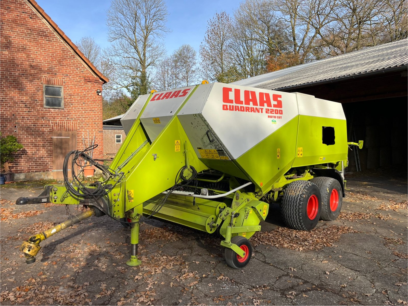 Großpackenpresse of the type CLAAS Quadrant 2200 RC, Gebrauchtmaschine in Tecklenburg (Picture 3)