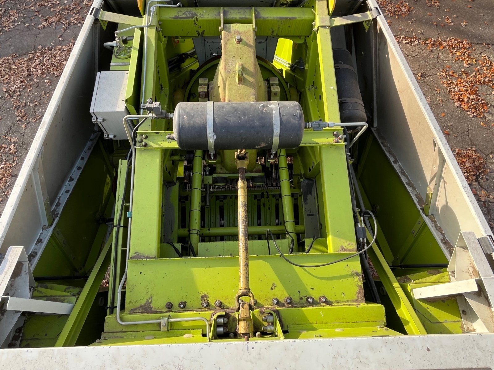 Großpackenpresse of the type CLAAS Quadrant 2200 RC, Gebrauchtmaschine in Tecklenburg (Picture 15)