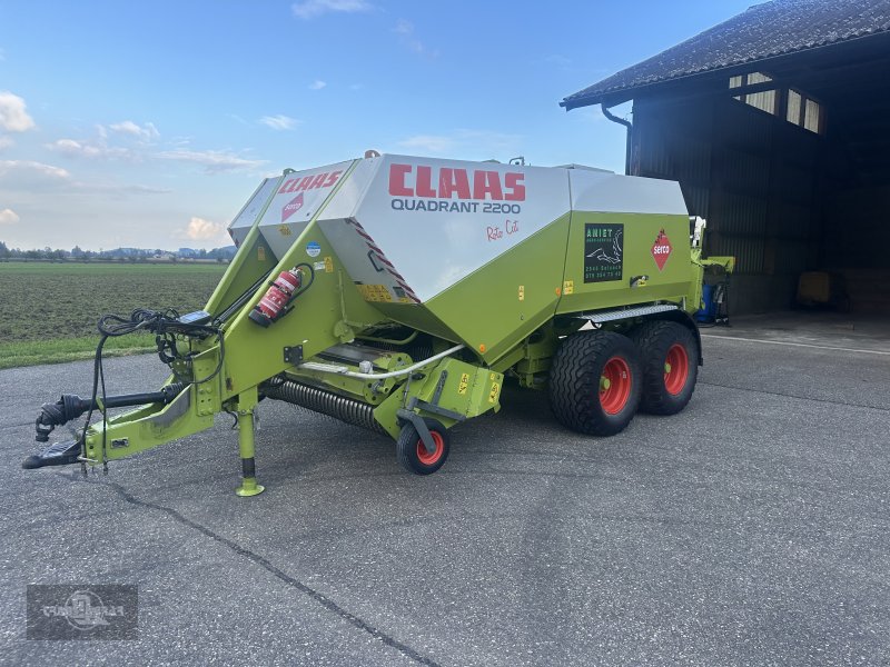 Großpackenpresse des Typs CLAAS Quadrant 2200 RCT - Top gepflegt!, Gebrauchtmaschine in Rankweil (Bild 1)