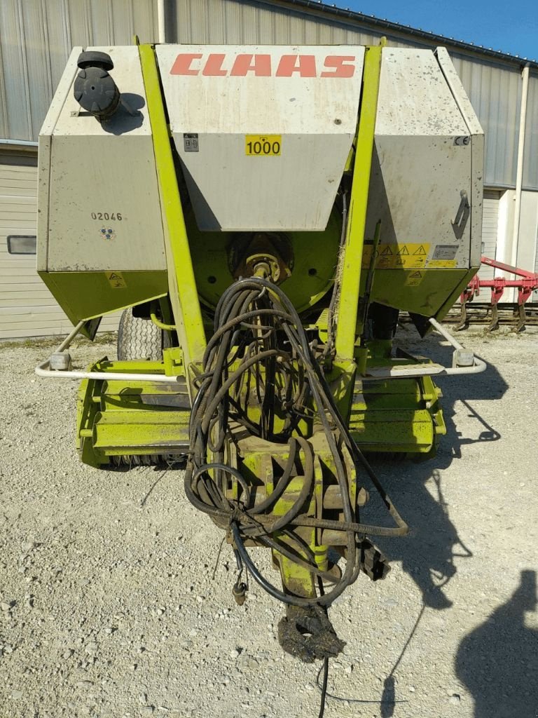 Großpackenpresse типа CLAAS QUADRANT 2200, Gebrauchtmaschine в Eton (Фотография 3)