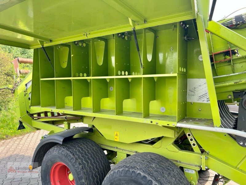 Großpackenpresse типа CLAAS Quadrant 2200, Gebrauchtmaschine в Marl (Фотография 15)