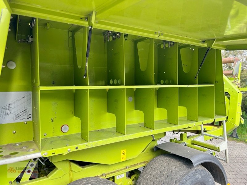 Großpackenpresse типа CLAAS Quadrant 2200, Gebrauchtmaschine в Marl (Фотография 12)