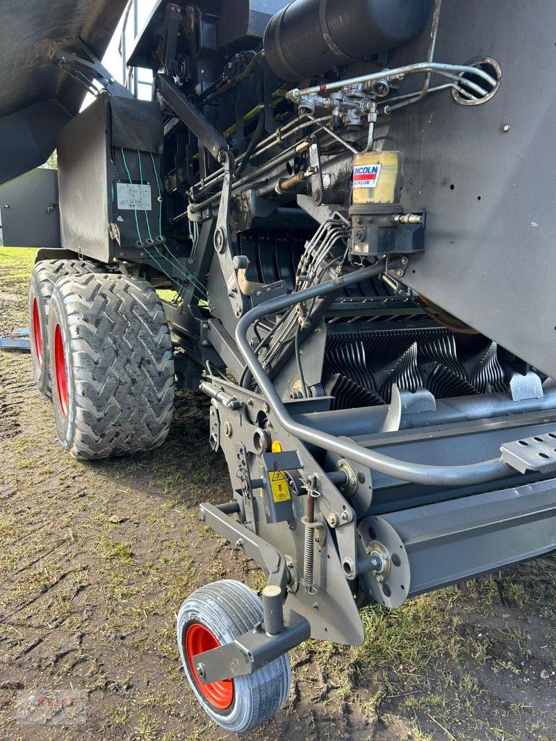 Großpackenpresse du type CLAAS Quadrant 3200 FineCut, Gebrauchtmaschine en Lippetal / Herzfeld (Photo 5)