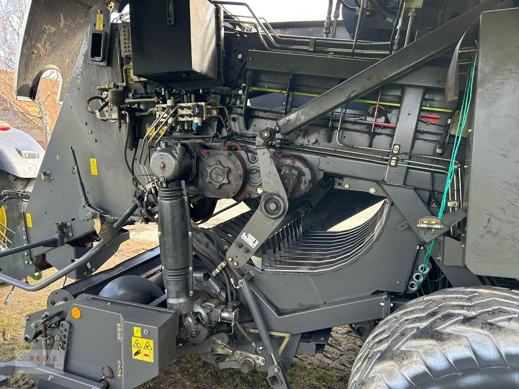 Großpackenpresse du type CLAAS Quadrant 3200 FineCut, Gebrauchtmaschine en Lippetal / Herzfeld (Photo 8)