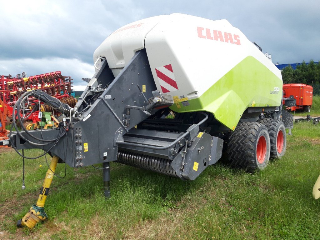 Großpackenpresse типа CLAAS QUADRANT 3300, Gebrauchtmaschine в BRAS SUR MEUSE (Фотография 1)