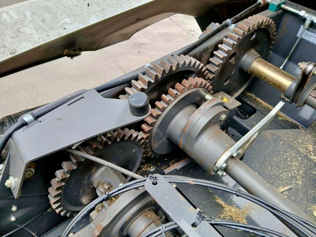 Großpackenpresse типа CLAAS Quadrant 3400 RC, Gebrauchtmaschine в Liebenwalde (Фотография 21)