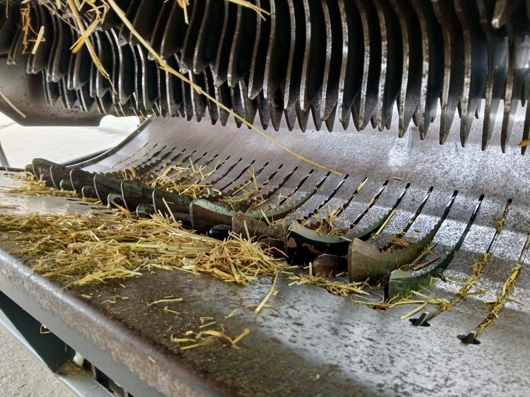 Großpackenpresse типа CLAAS Quadrant 3400 RC, Gebrauchtmaschine в Liebenwalde (Фотография 14)