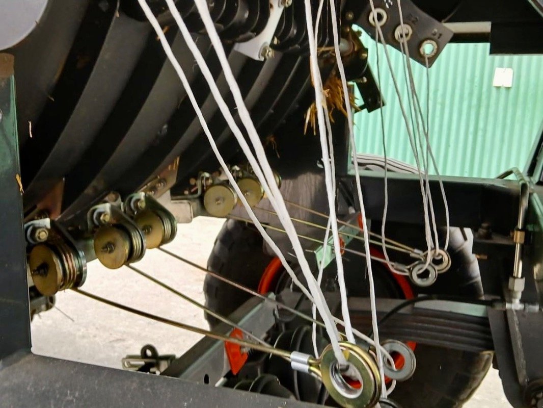 Großpackenpresse типа CLAAS Quadrant 3400 RC, Gebrauchtmaschine в Liebenwalde (Фотография 10)