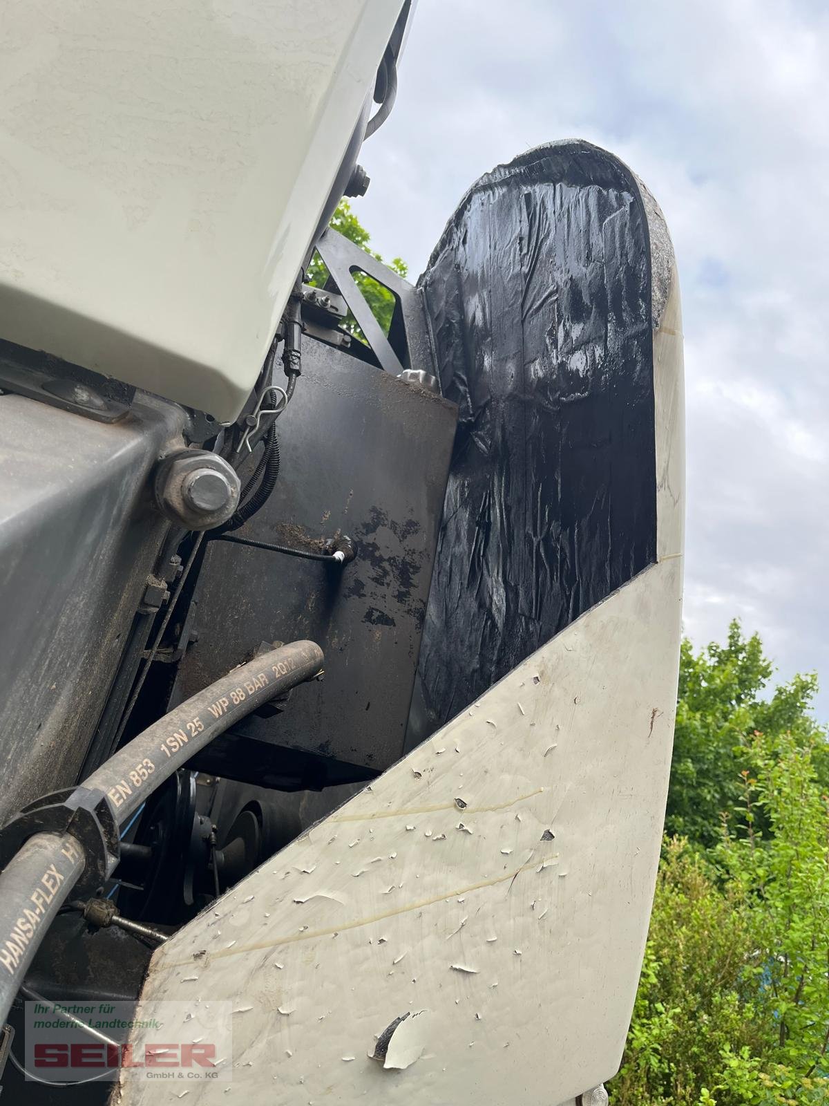 Großpackenpresse of the type CLAAS Quadrant 3400 RC, Gebrauchtmaschine in Ansbach (Picture 8)