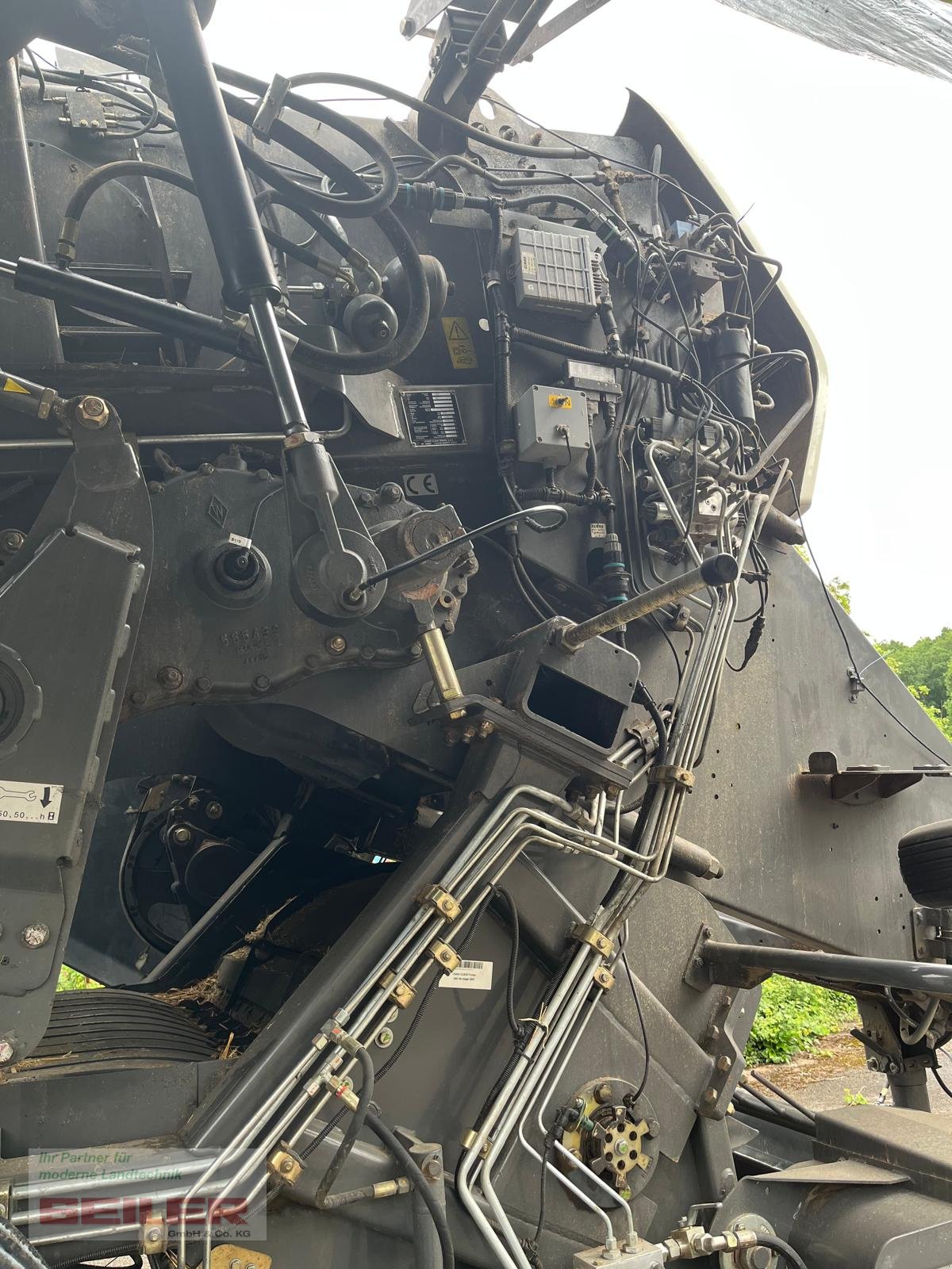 Großpackenpresse of the type CLAAS Quadrant 3400 RC, Gebrauchtmaschine in Ansbach (Picture 12)