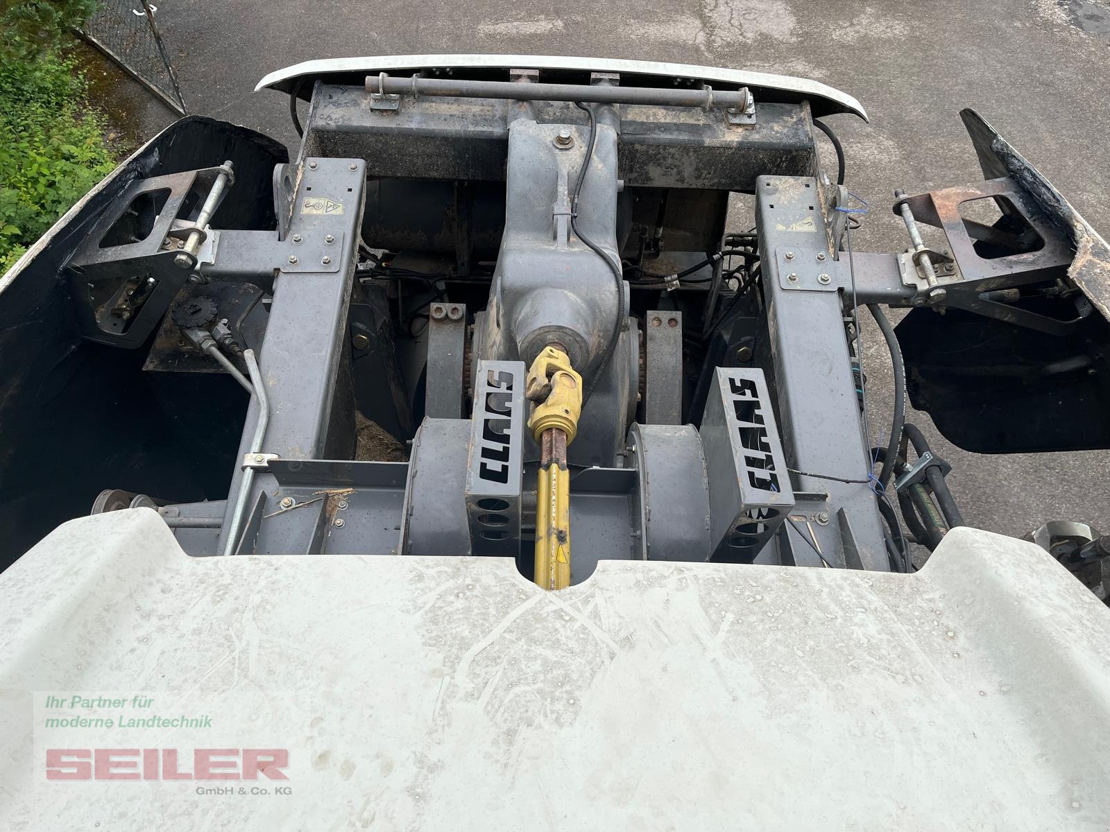 Großpackenpresse of the type CLAAS Quadrant 3400 RC, Gebrauchtmaschine in Ansbach (Picture 19)