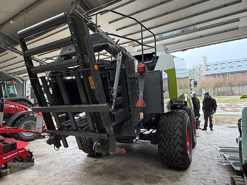Großpackenpresse типа CLAAS Quadrant 3400 RF, Gebrauchtmaschine в Oberdonven (Фотография 3)