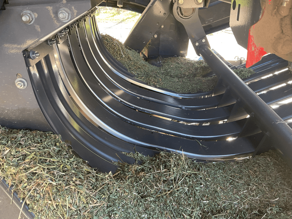 Großpackenpresse typu CLAAS QUADRANT 4000 TRADITION, Gebrauchtmaschine v SAINT ANDIOL (Obrázek 11)