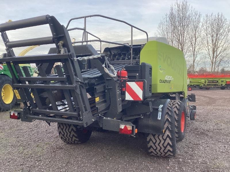 Großpackenpresse za tip CLAAS QUADRANT 4200 FC T+ST, Gebrauchtmaschine u Landsberg (Slika 4)