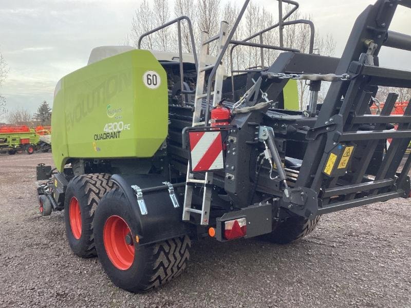 Großpackenpresse za tip CLAAS QUADRANT 4200 FC T+ST, Gebrauchtmaschine u Landsberg (Slika 3)
