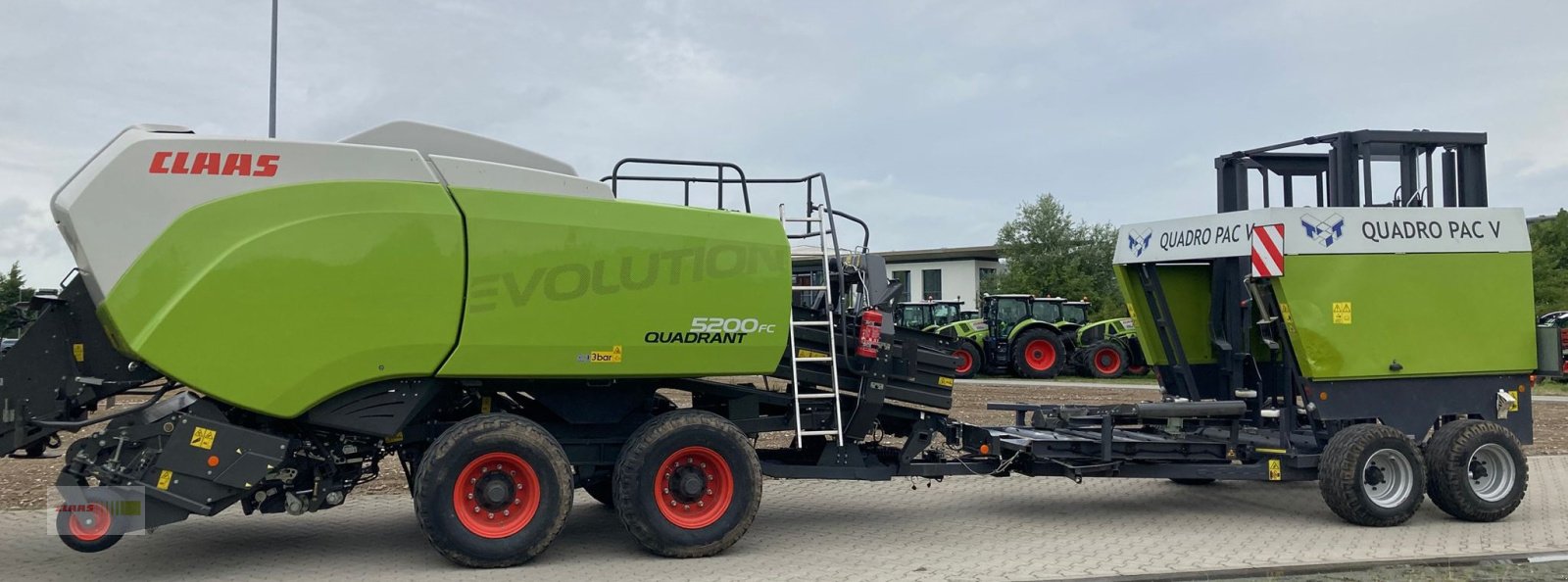 Großpackenpresse типа CLAAS Quadrant 5200 Evolution FC Tandem inkl. Quadro Pack V, Gebrauchtmaschine в Schwülper (Фотография 1)