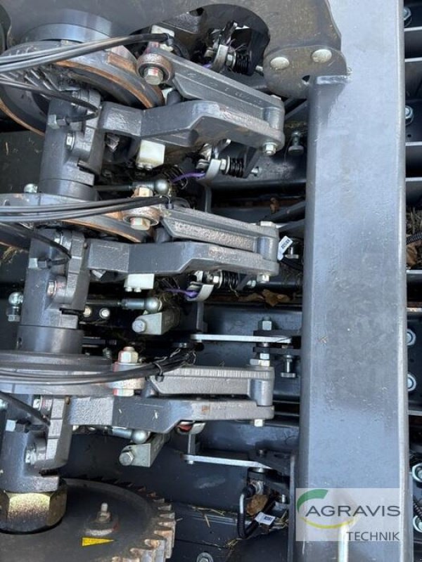 Großpackenpresse of the type CLAAS QUADRANT 5200 EVOLUTION FC TANDEM, Gebrauchtmaschine in Meppen (Picture 25)