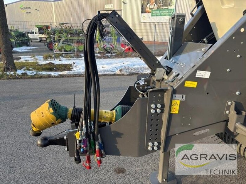 Großpackenpresse of the type CLAAS QUADRANT 5200 EVOLUTION FC TANDEM, Gebrauchtmaschine in Meppen (Picture 5)