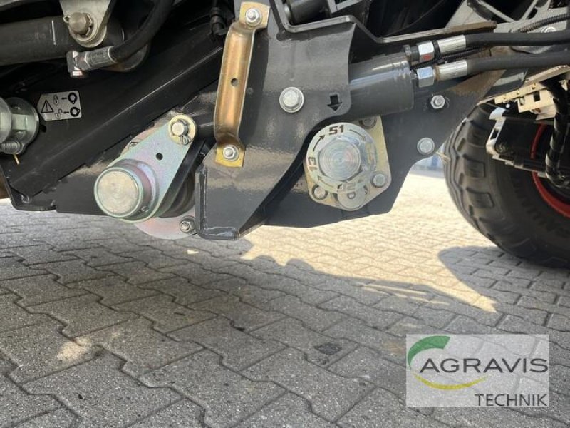 Großpackenpresse Türe ait CLAAS QUADRANT 5200 EVOLUTION FC TANDEM, Vorführmaschine içinde Alpen (resim 14)