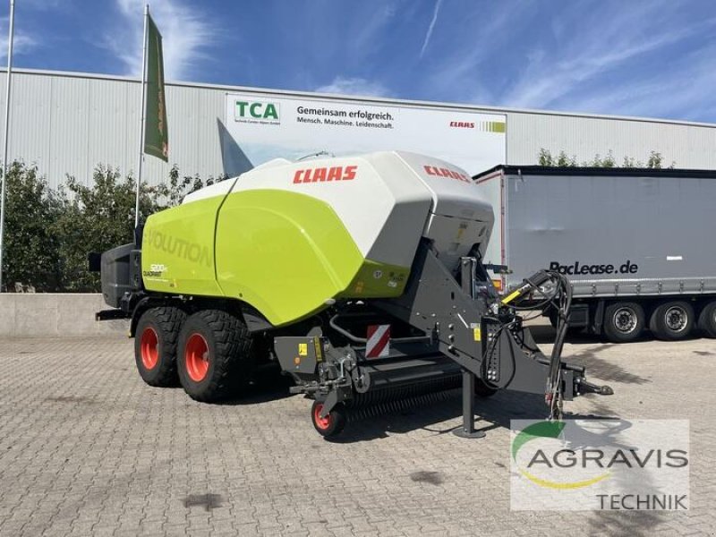 Großpackenpresse Türe ait CLAAS QUADRANT 5200 EVOLUTION FC TANDEM, Vorführmaschine içinde Alpen (resim 1)