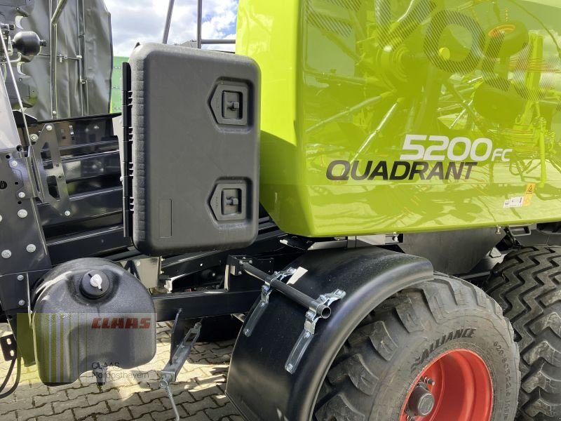 Großpackenpresse типа CLAAS QUADRANT 5200 FC EVOLUTION, Vorführmaschine в Cham (Фотография 8)